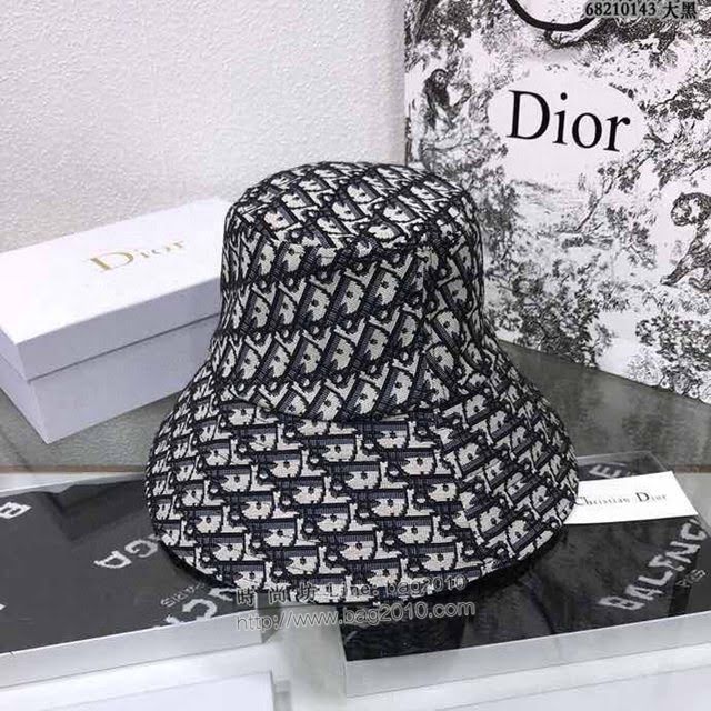 Dior女士帽子 迪奧刺繡老花大沿漁夫帽遮陽帽  mm1133